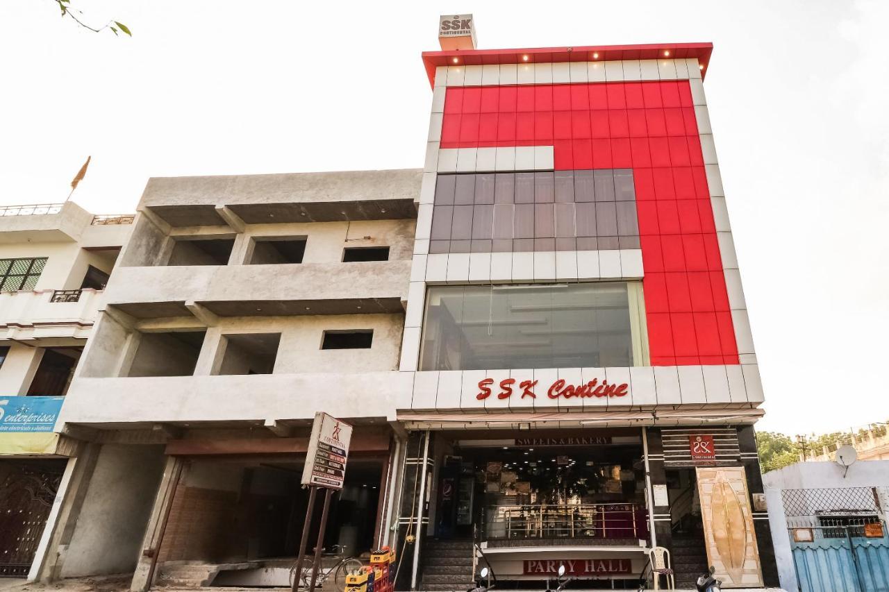 Oyo 61050 S S K Continental Hotel Juhi Bari Exterior photo
